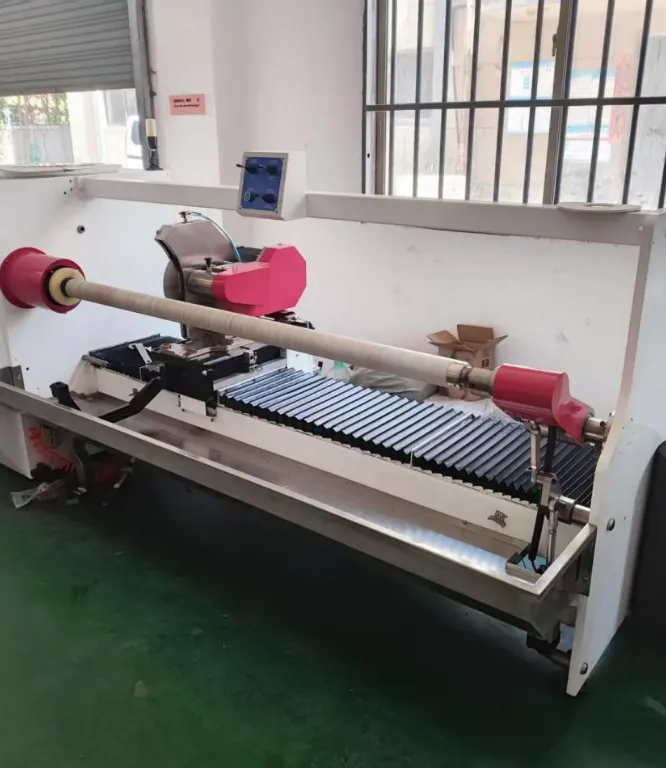 HX Single Shaft Cutting Machine
