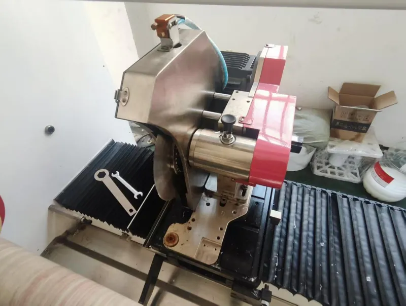 HX Single Shaft Cutting Machine